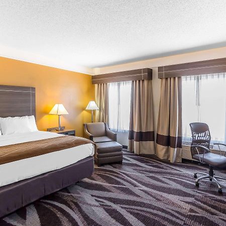 Comfort Inn Near Frost Bank Center ซานอันโตนิโอ ภายนอก รูปภาพ