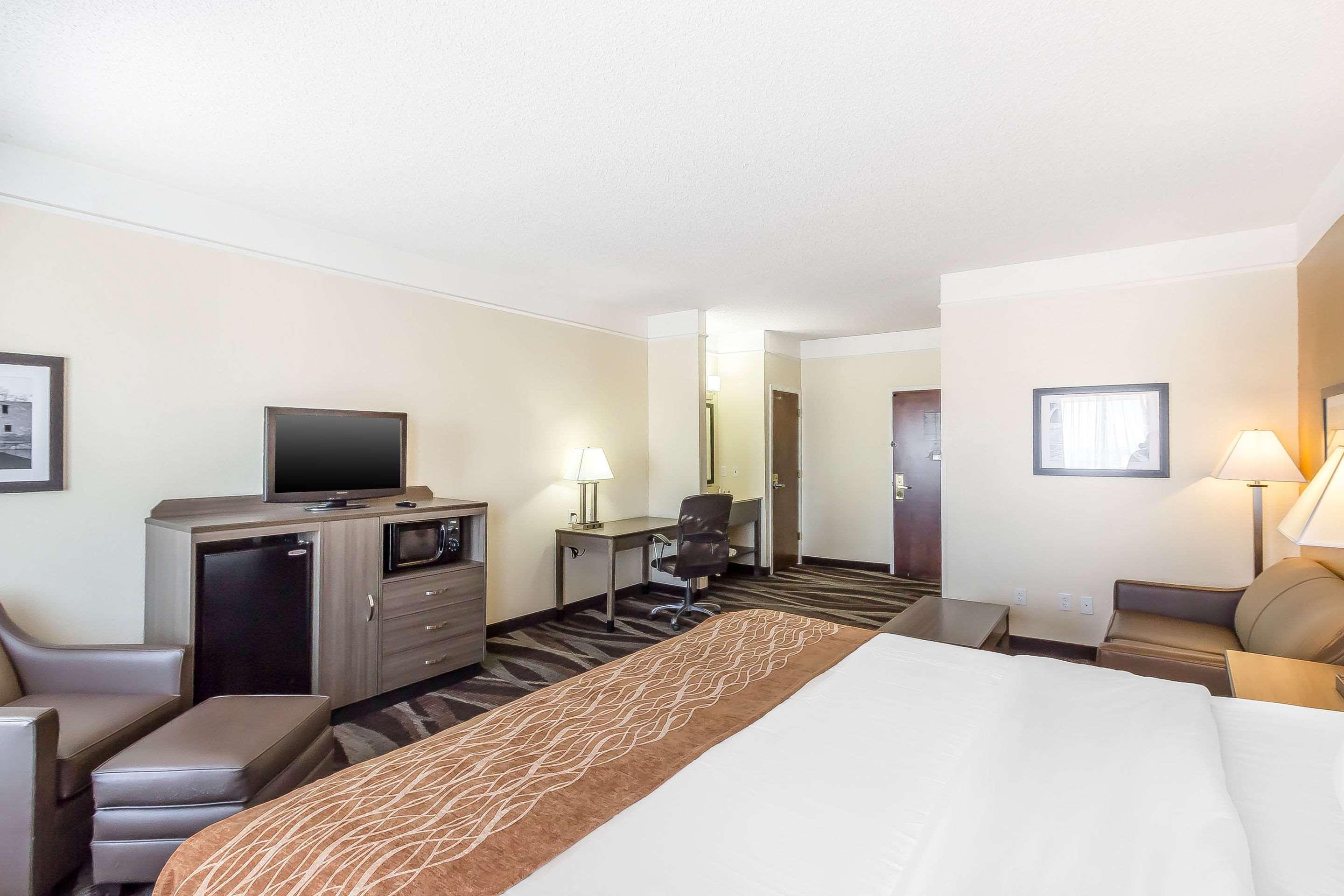 Comfort Inn Near Frost Bank Center ซานอันโตนิโอ ภายนอก รูปภาพ