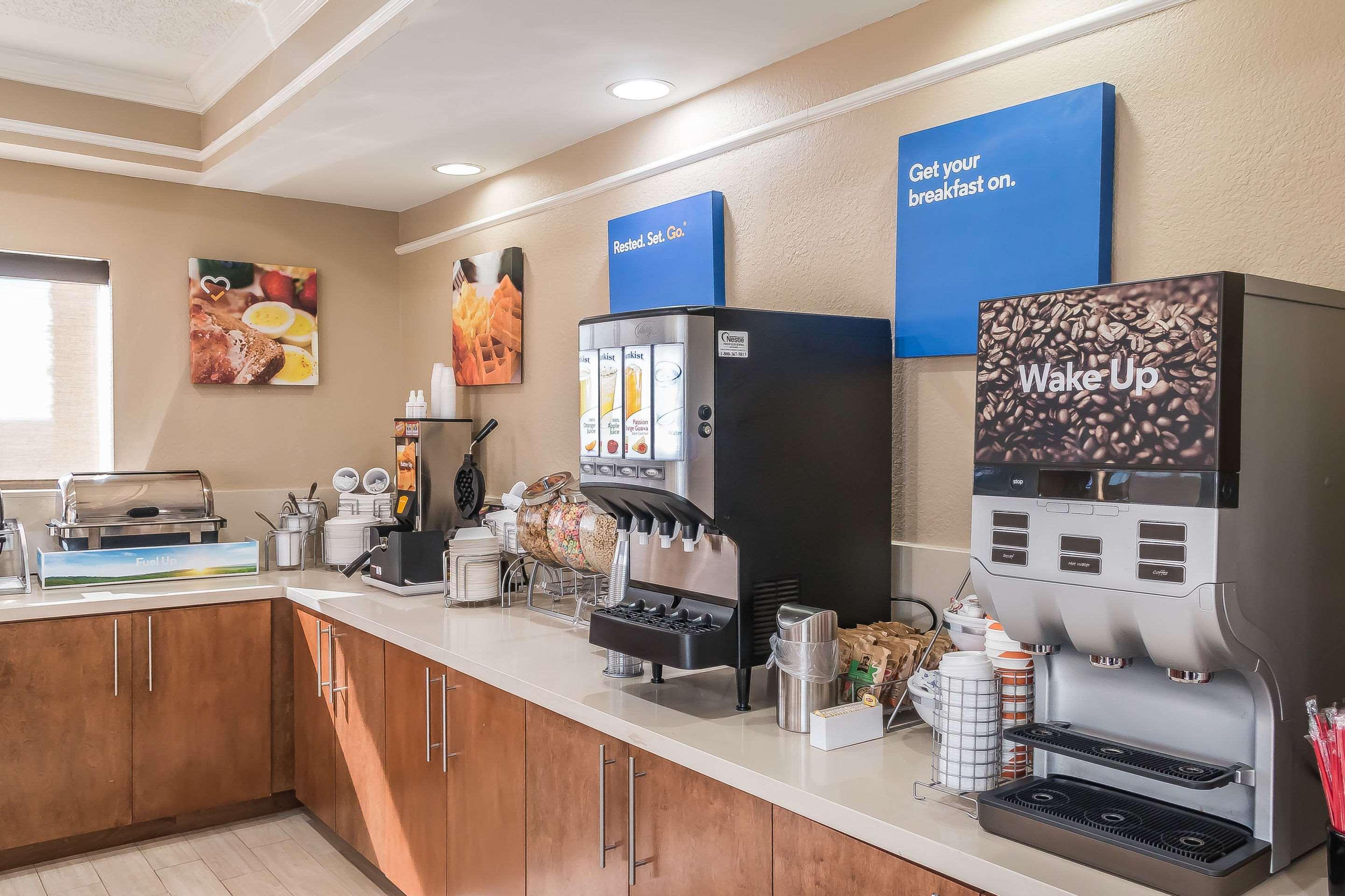 Comfort Inn Near Frost Bank Center ซานอันโตนิโอ ภายนอก รูปภาพ