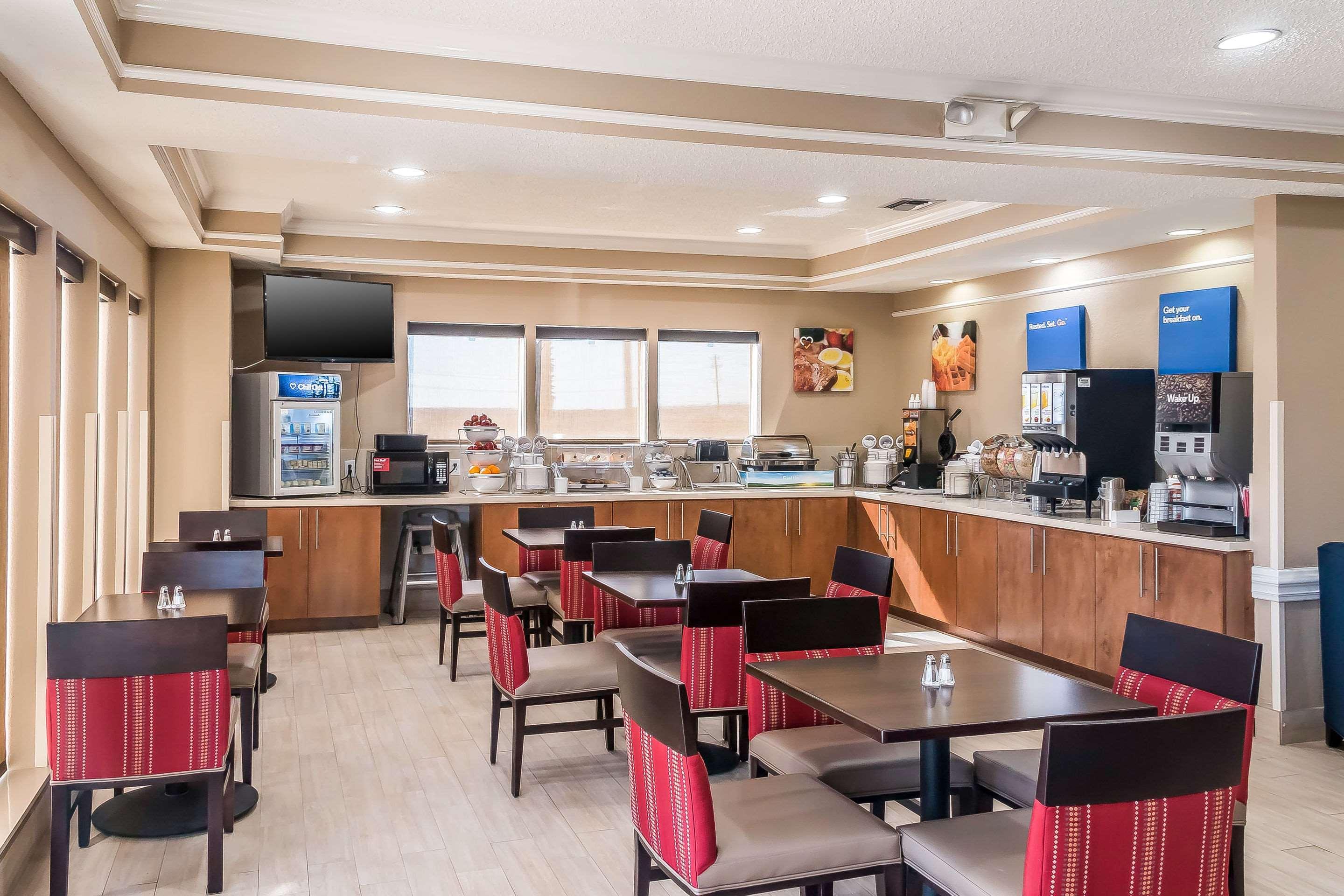 Comfort Inn Near Frost Bank Center ซานอันโตนิโอ ภายนอก รูปภาพ