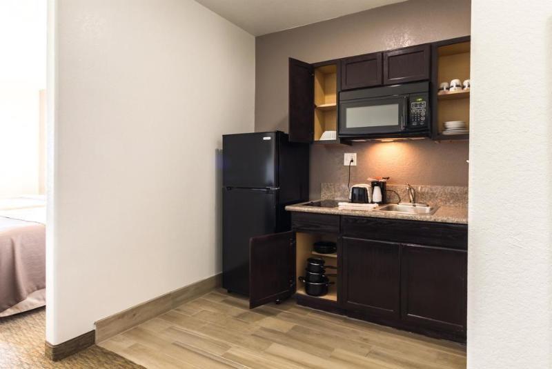 Comfort Inn Near Frost Bank Center ซานอันโตนิโอ ภายนอก รูปภาพ